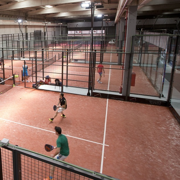Padel-Solutions-World-Pista-de-padel-modelo-Classic.jpg